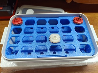 蓋を閉めてみる